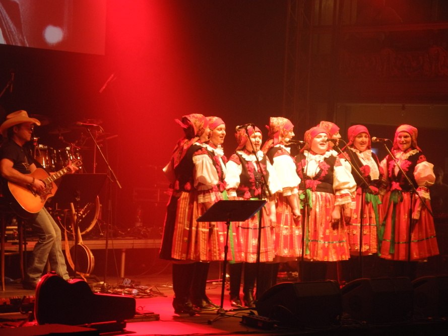 Koncert zahajujeme Nebeskými branami